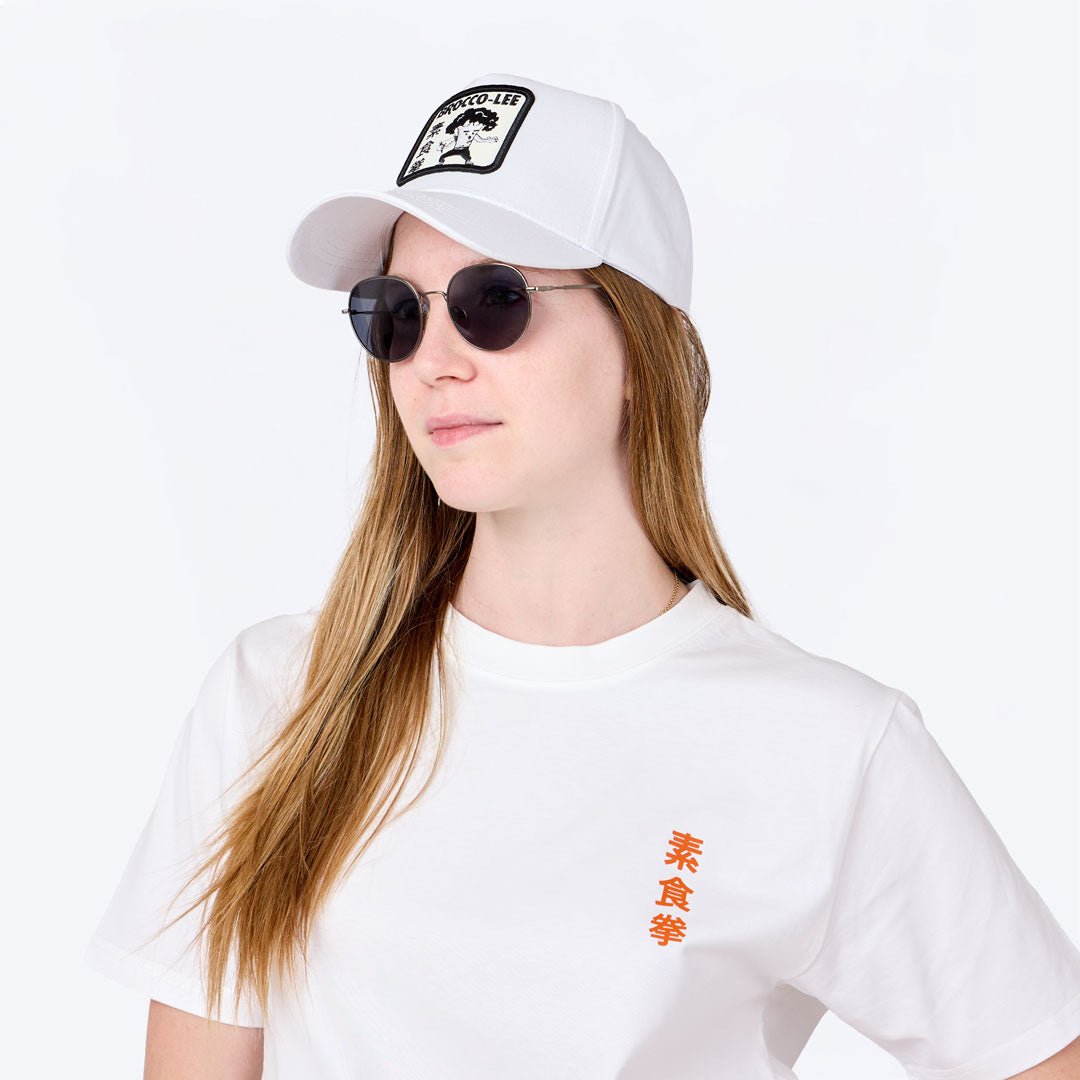 Gorra "Brocco - Lee: Verde pero letal". Color Blanco. - Kylie Crazy