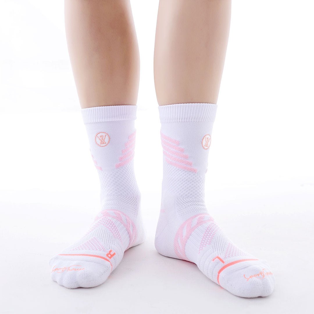 Calcetines deportivos técnicos cortos de compresión. Anatómicos sin costuras anti hongos, color Blanco-Kylie Crazy