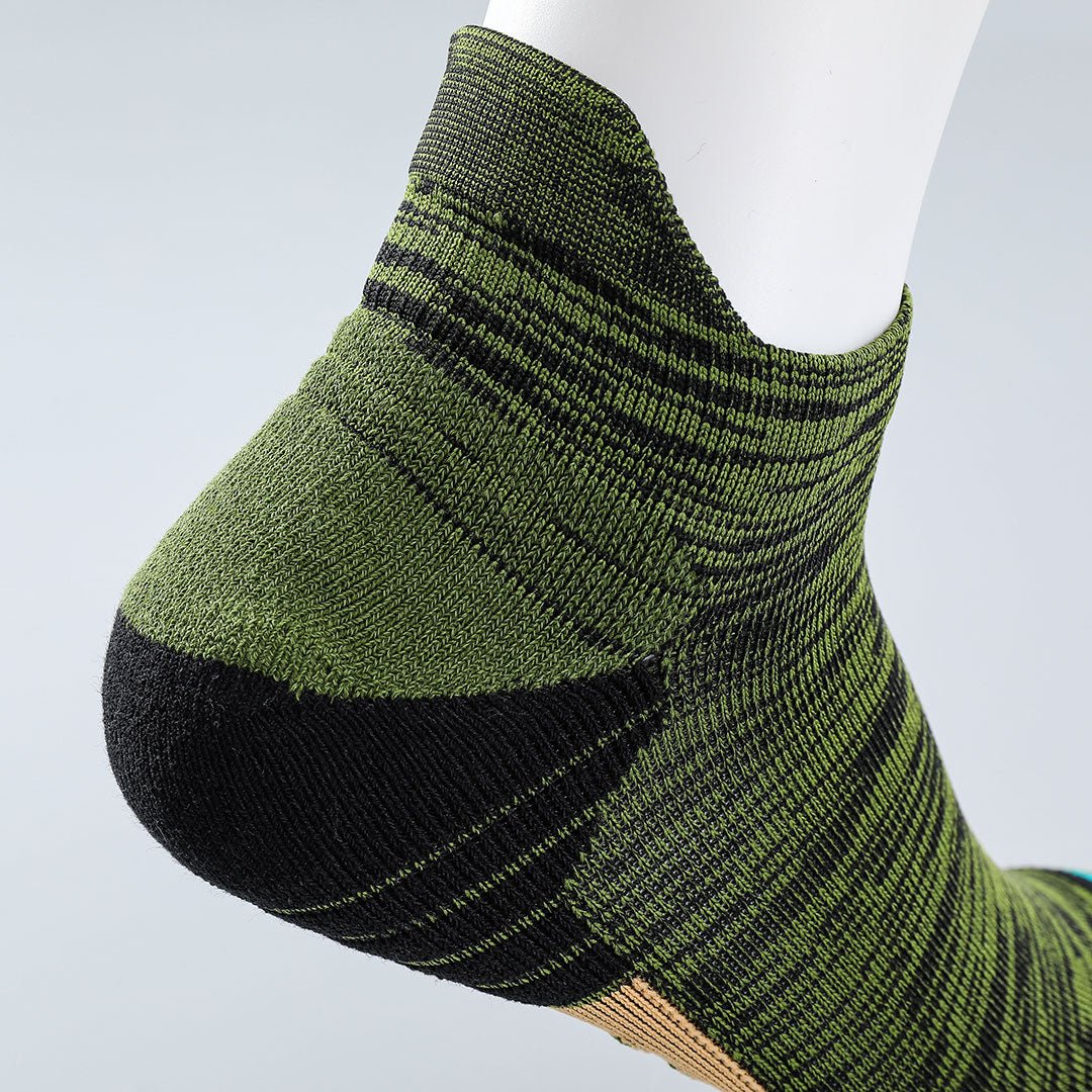 Calcetines Deportivos Técnicos Invisibles de Compresión Anatómicos. Color Verde-Kylie Crazy