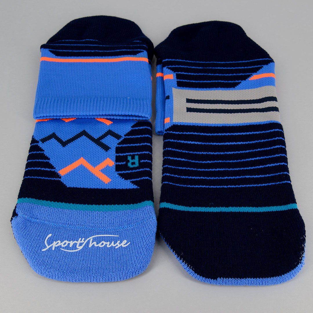 Calcetines deportivos técnicos cortos de compresión. Anatómicos sin costuras anti hongos, color Azul-Kylie Crazy