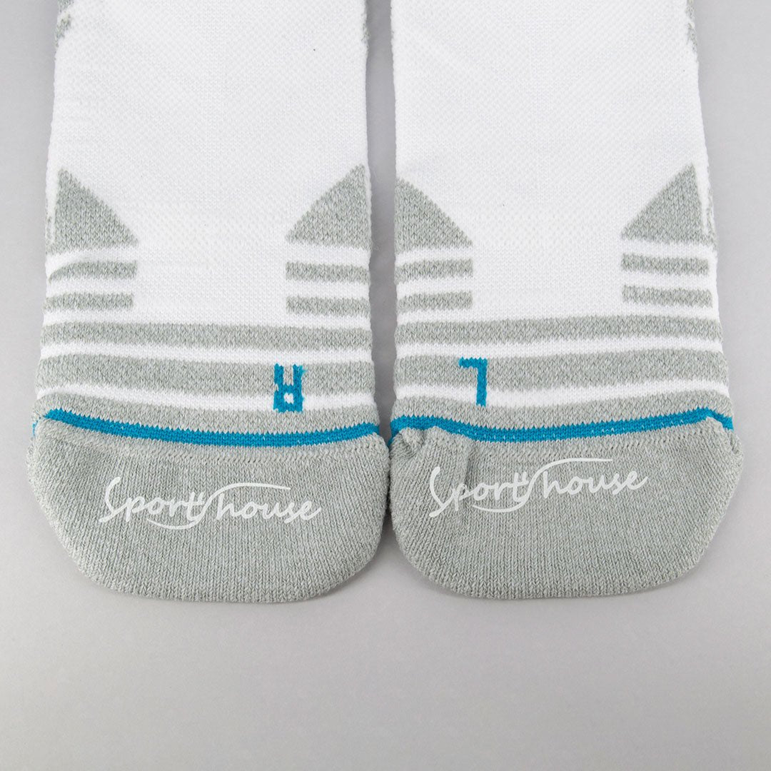 Calcetines para ciclismo blancos de hombre con acolchado técnico por zonas y ajustes sin costuras.-Kylie Crazy