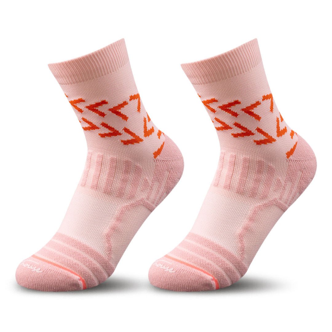Calcetines deportivos técnicos cortos de compresión. Anatómicos sin costuras anti hongos, color Rosa-Kylie Crazy