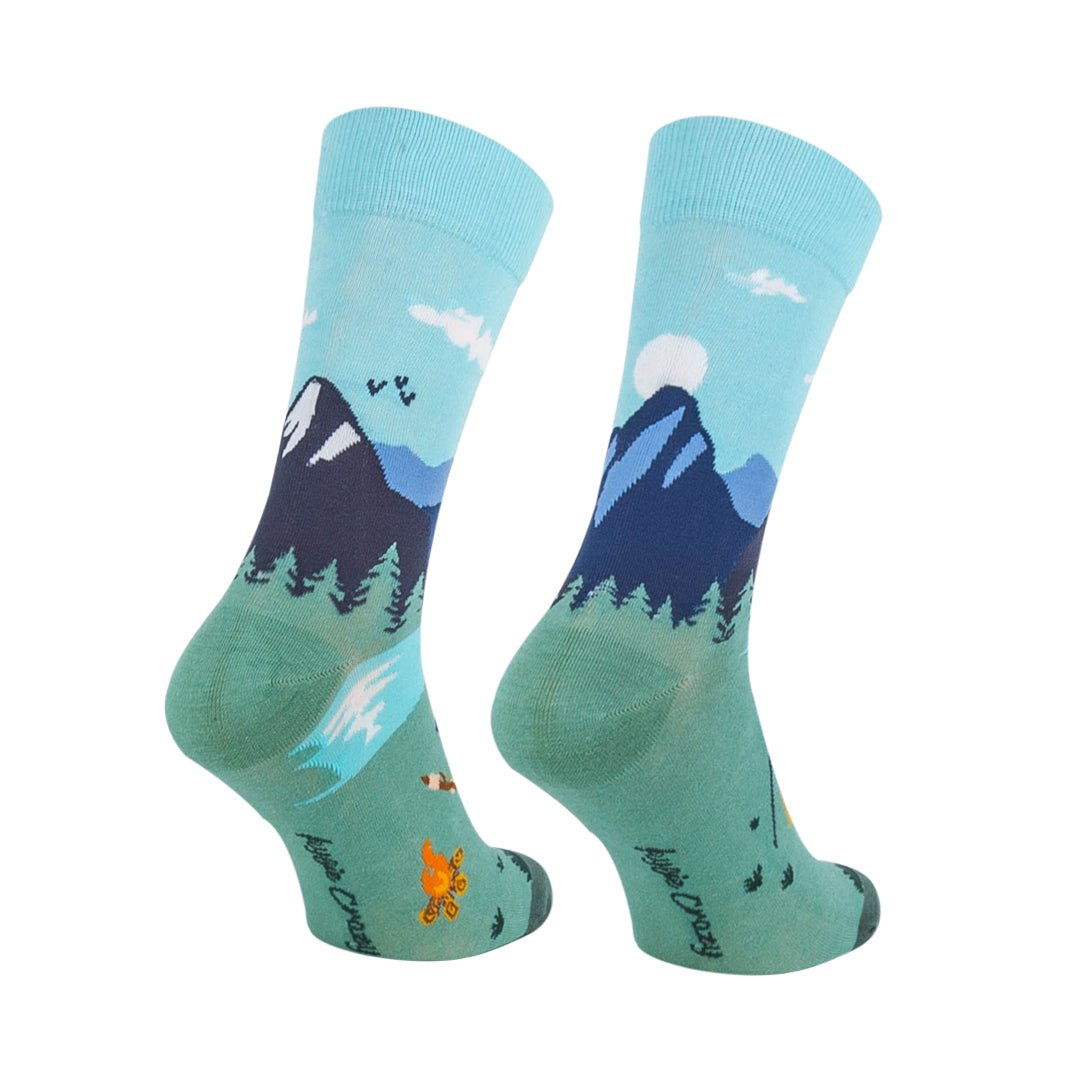 Calcetines sin costura y diseños desiguales de algodón, originales y divertidos, "CAMPING""-Kylie Crazy
