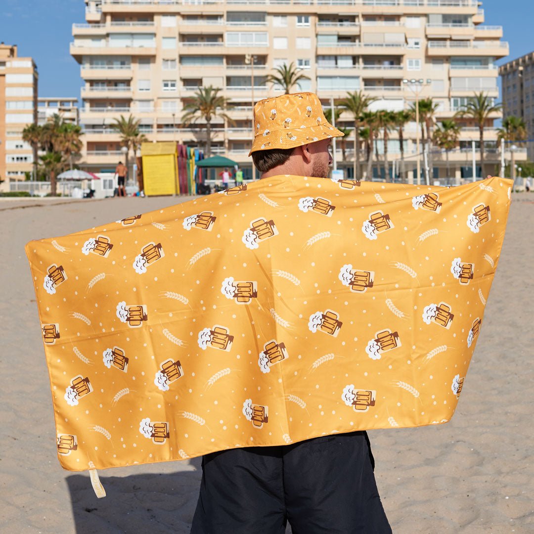 Toalla Microfibra "Cerveza" ligera para piscinas, playa y viajes-Kylie Crazy