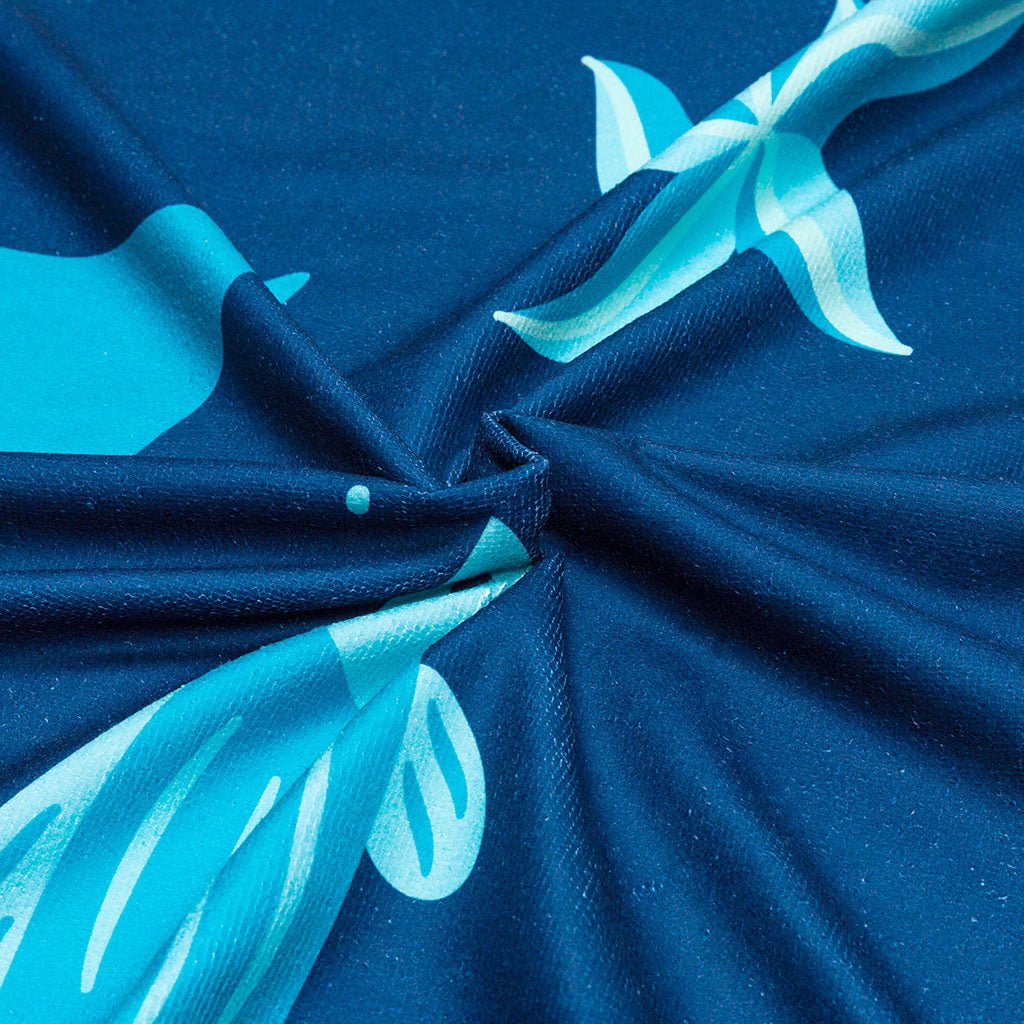 Toalla de playa "Peces" ultraligera para playa, piscinas y tu hogar.-Kylie Crazy