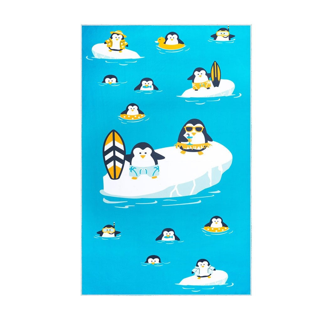 Toalla de playa "Pingüino" ultraligera para playa, piscinas y tu hogar.-Kylie Crazy
