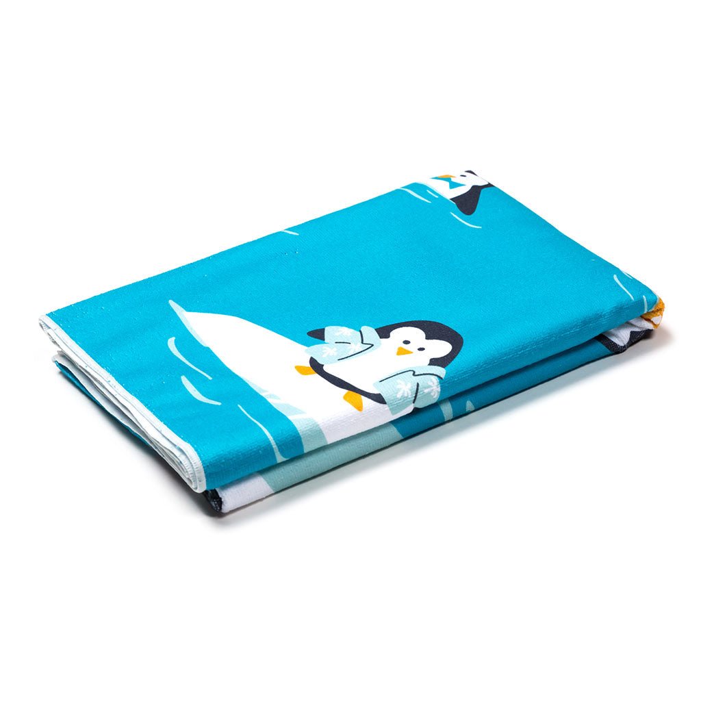 Toalla de playa "Pingüino" ultraligera para playa, piscinas y tu hogar.-Kylie Crazy