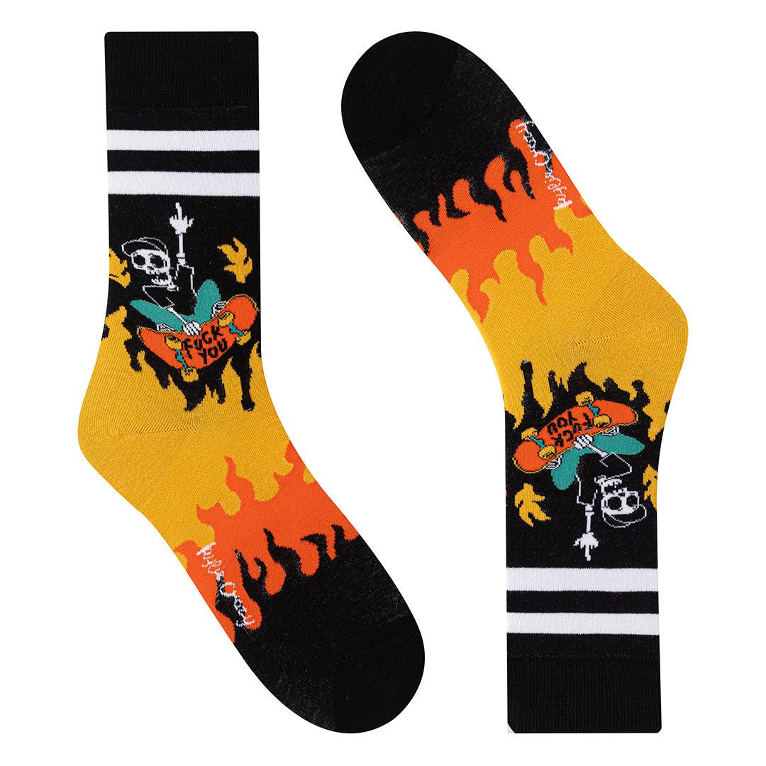 Calcetines divertidos de algodón "sin costuras". CALAVERA EN PATINETA - Kylie Crazy