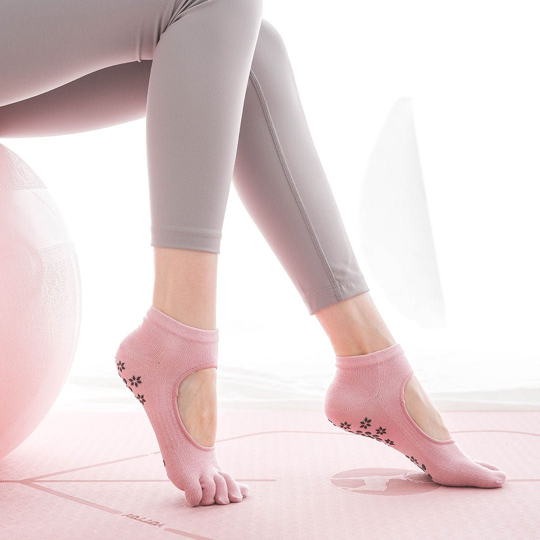 Calcetines de Yoga con dedos para danza, yoga y deporte. Color Rosa.-Kylie Crazy