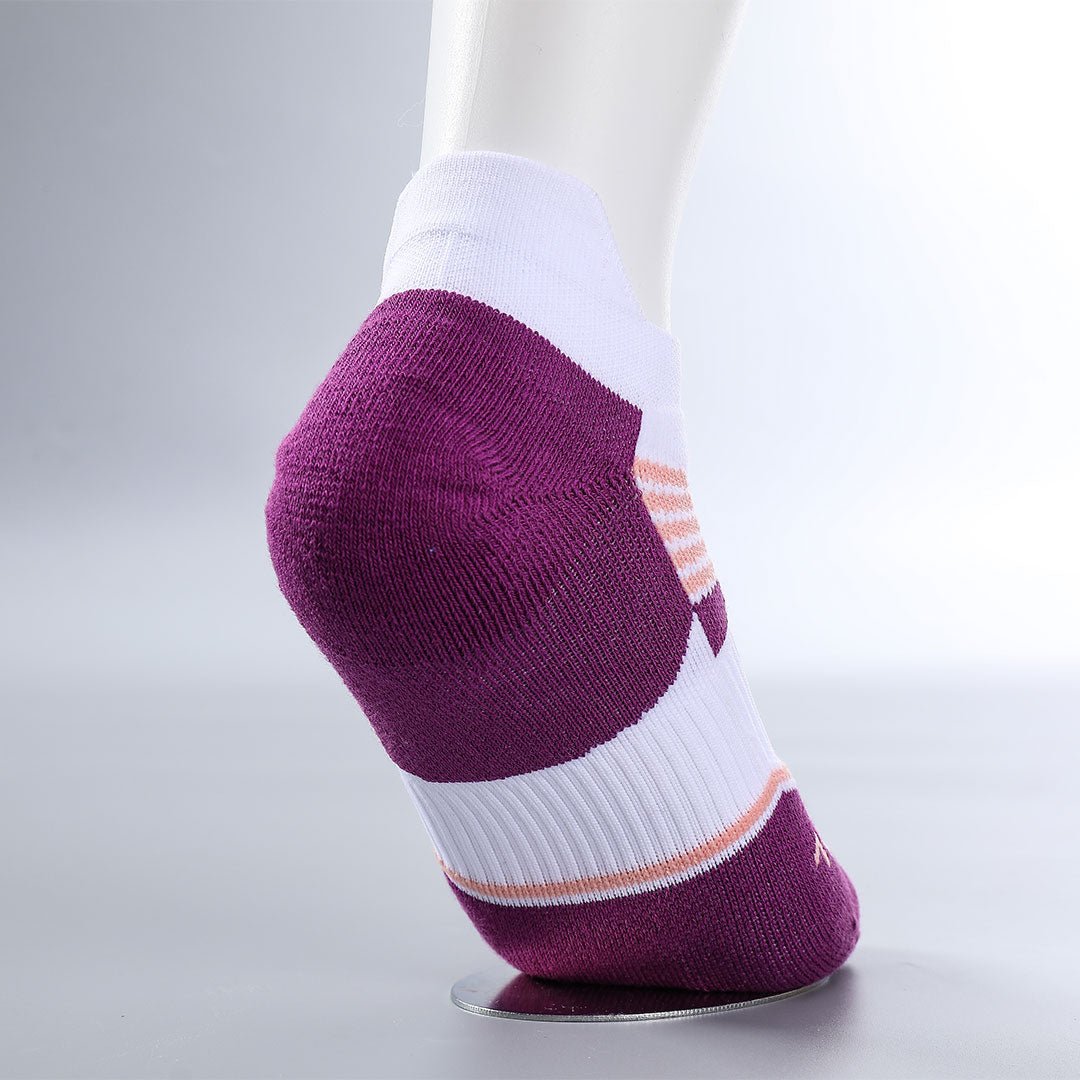 Calcetines deportivos técnicos cortos de compresión. Anatómicos sin costuras anti hongos, color Lila-Kylie Crazy
