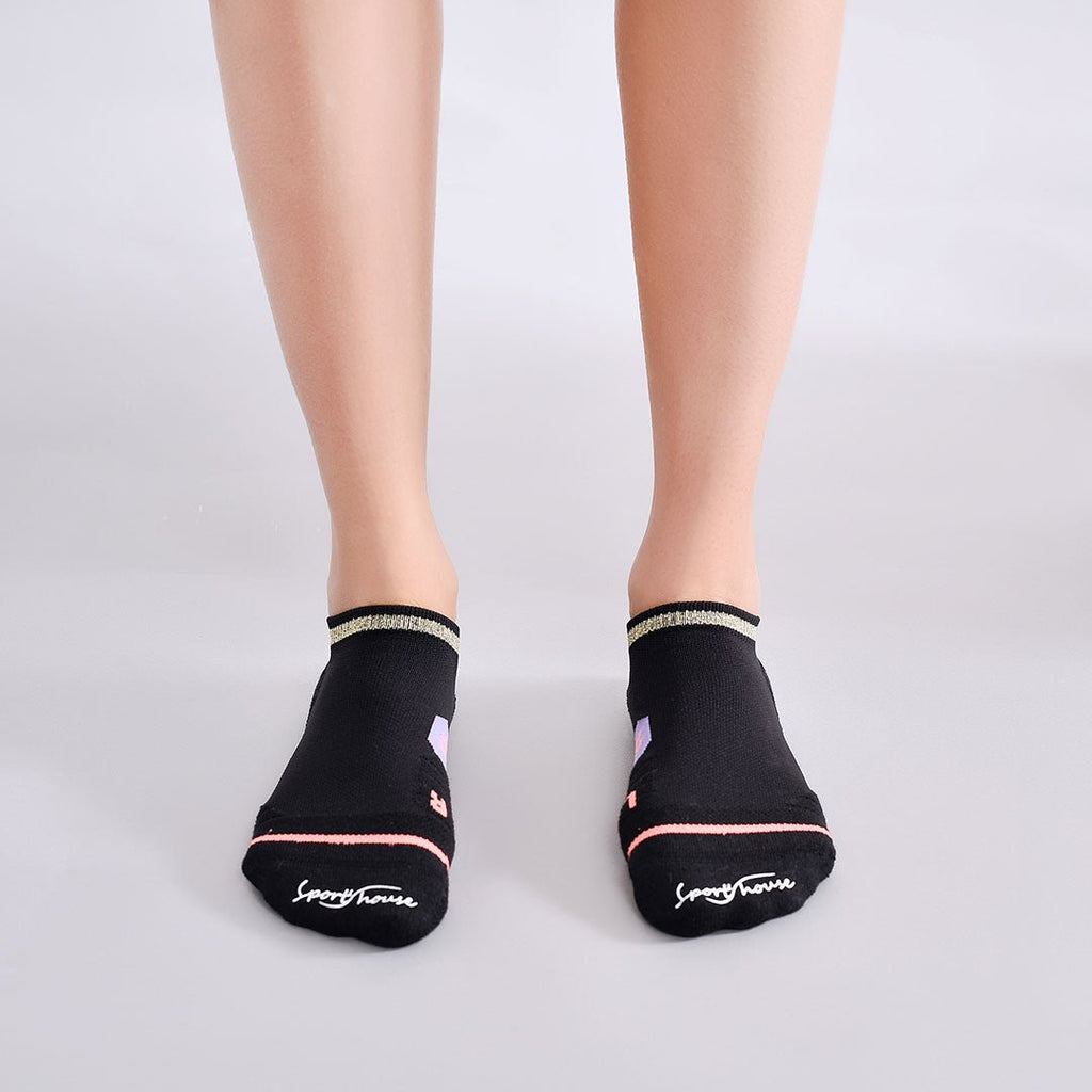 Calcetines deportivos técnicos cortos de compresión. Anatómicos sin costuras anti hongos, color Negro-Kylie Crazy