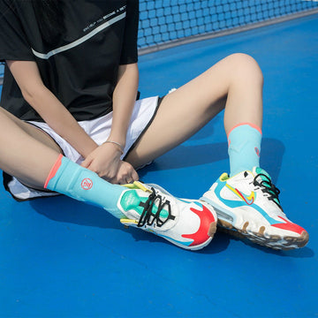 Calcetines deportivos técnicos de compresión, media caña. Anatómicos sin costuras anti hongos, color Azul-Kylie Crazy