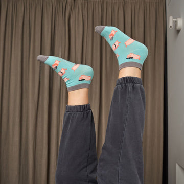 Calcetines tobilleros de algodón, divertidos y originales en tonos azul y gris. Cerdos-Kylie Crazy